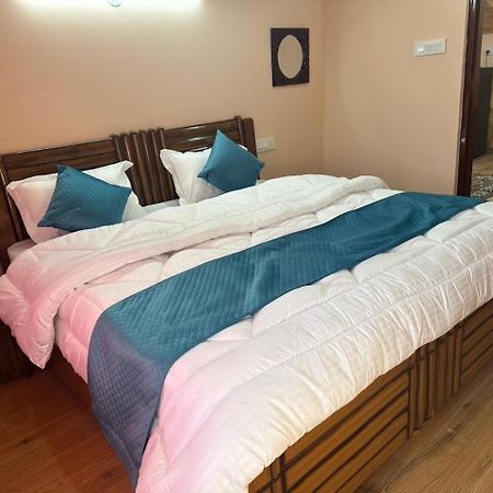 Nav Nidhi B&B Simlá Kültér fotó