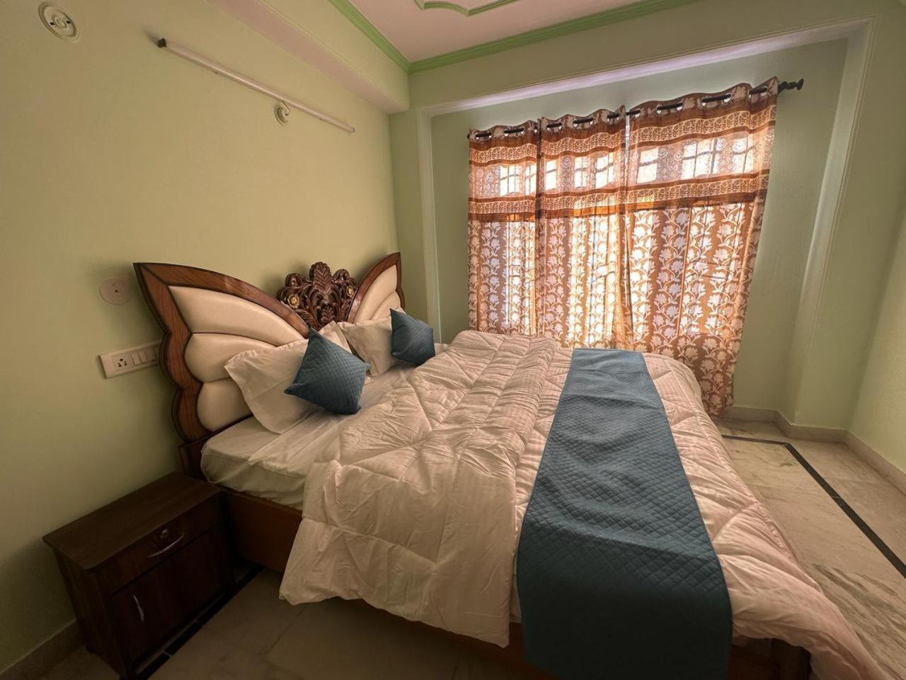 Nav Nidhi B&B Simlá Kültér fotó